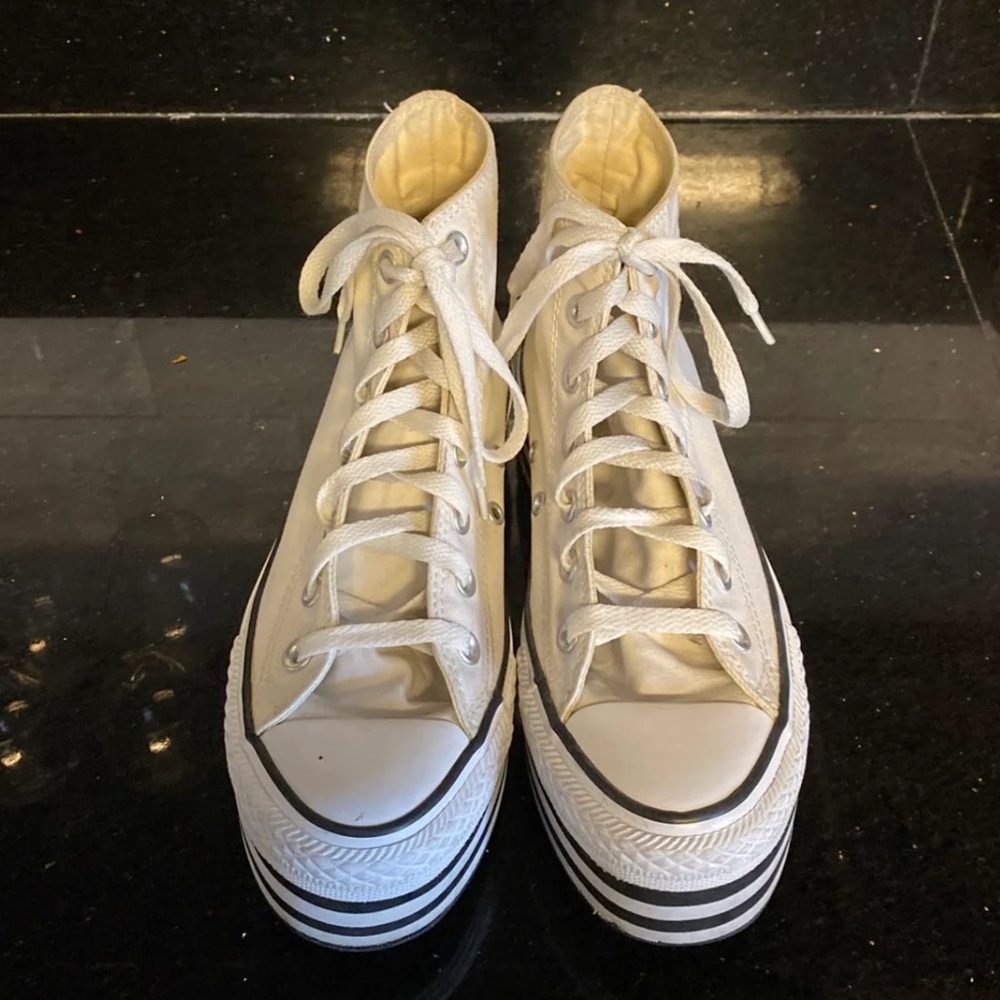 Platform Converse